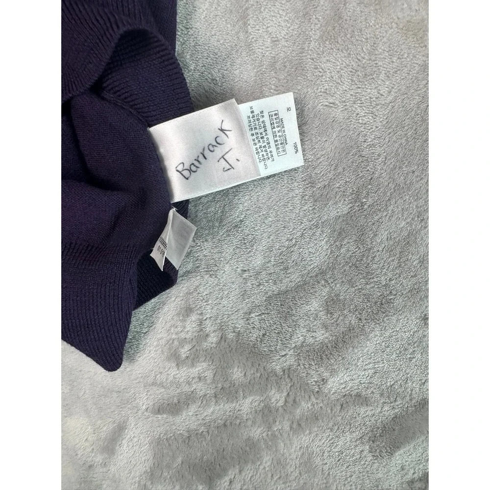 Brooks Brothers wrap yourself